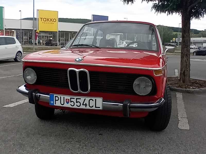 BMW 2002 spotted in Púchov