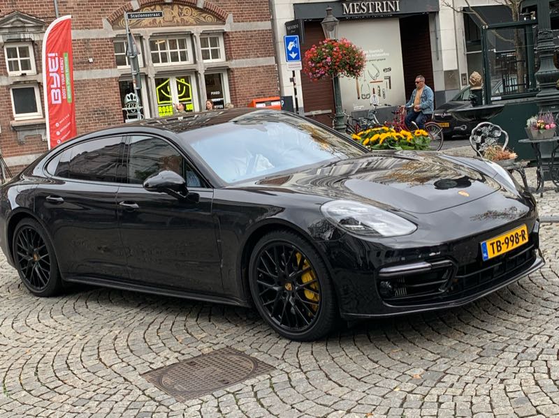 Porsche Panamera spotted in Maastricht