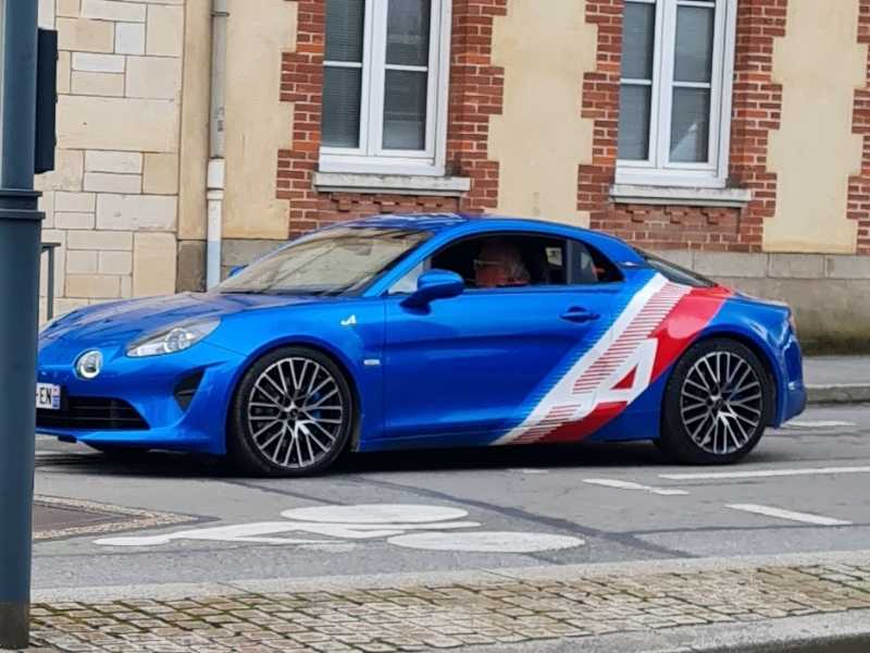 Alpine A110 (2021) spotted in Rennes, France