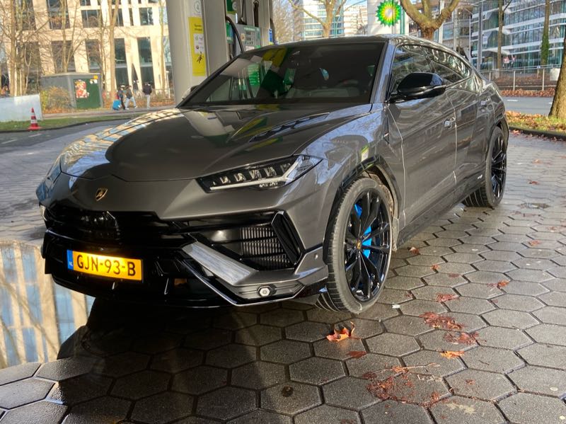Lamborghini Urus (2022) spotted in Amsterdam, The Netherlands