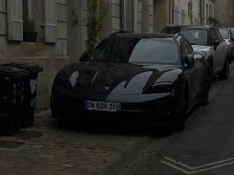 Porsche Taycan spotted in Bordeaux