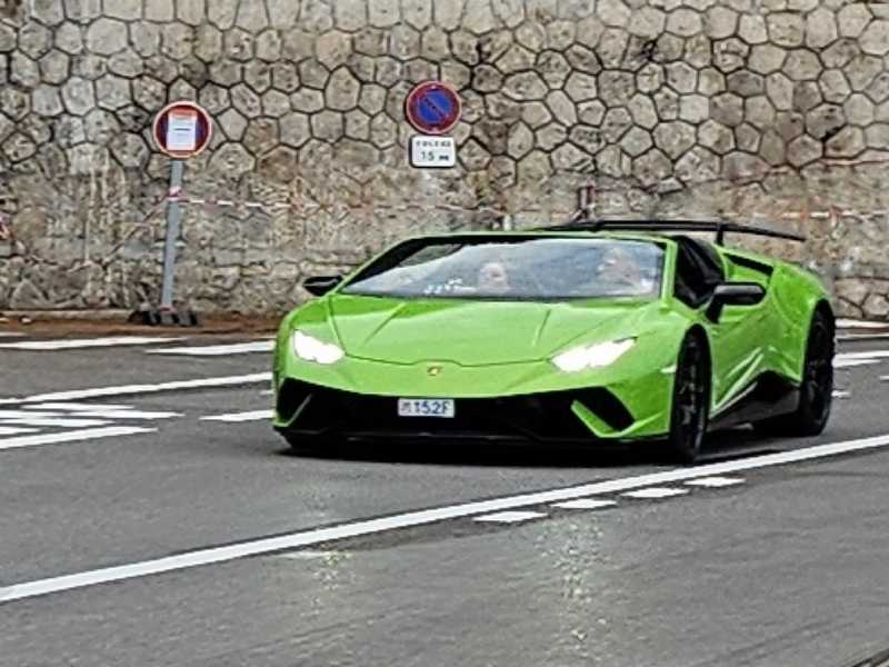 Lamborghini Huracán Spyder (2020) spotted in Gourdon, France