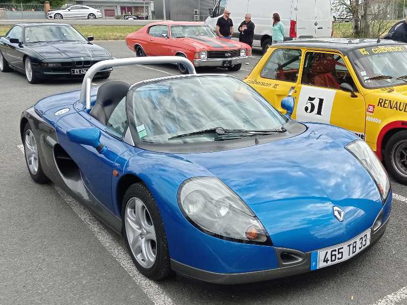 Renault Sport Spider spotted in Bordeaux