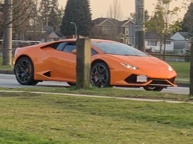 Lamborghini Huracán spotted in Surrey
