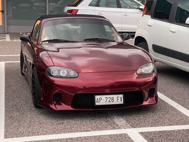 Mazda RX-7 (1992) spotted in Trento, Italy