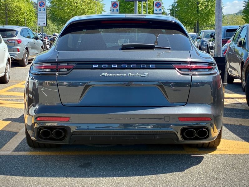 Porsche Panamera Turbo S (2022) spotted in Rovigo, Italy