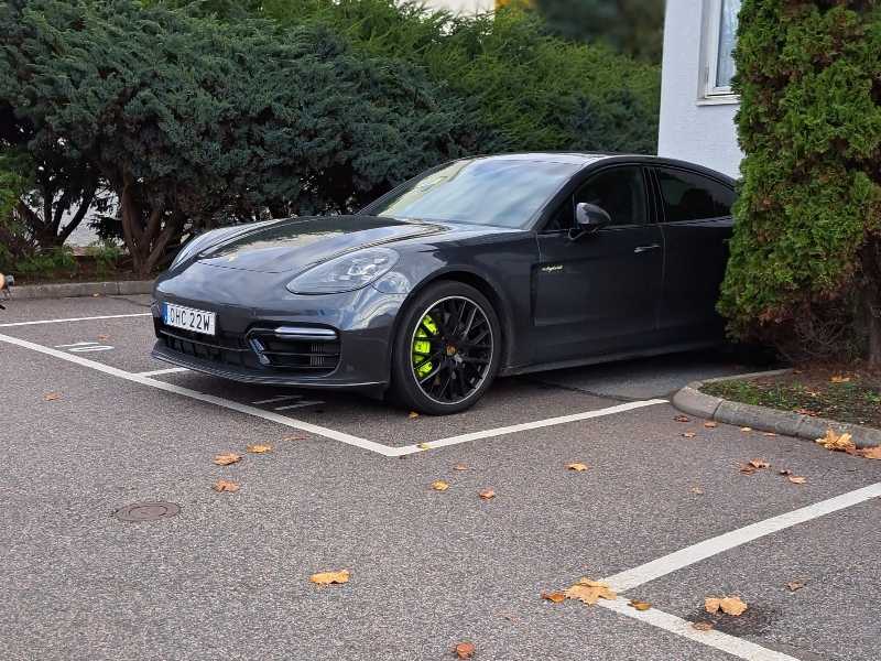 Porsche Panamera Turbo S E-Hybrid spotted in Gothenburg