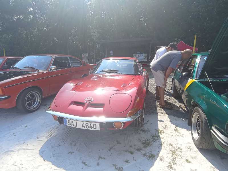 Opel GT spotted in Prague