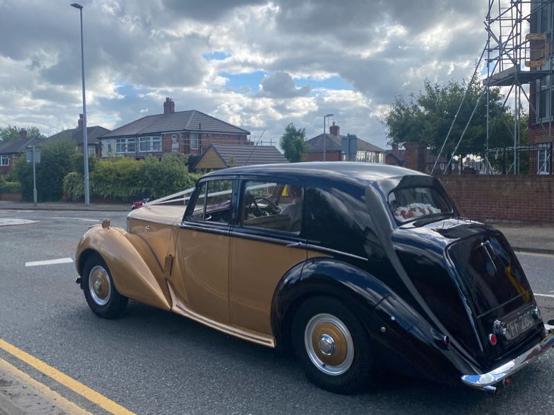 Rolls-Royce Silver Wraith spotted in Manchester