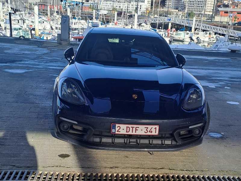 Porsche 718 Cayman spotted in La Roche-sur-Yon