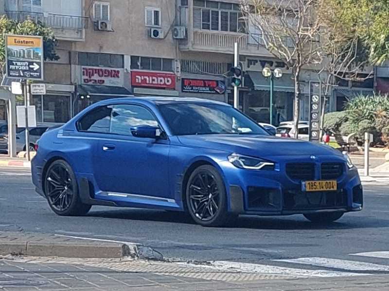 BMW M2 (2023) spotted in Tel Aviv, Israel