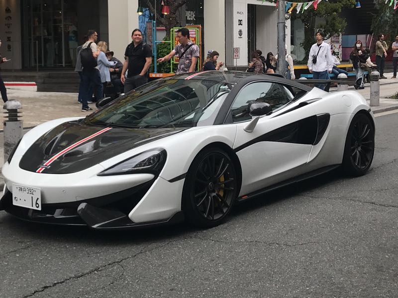 McLaren 570S spotted in Osaka