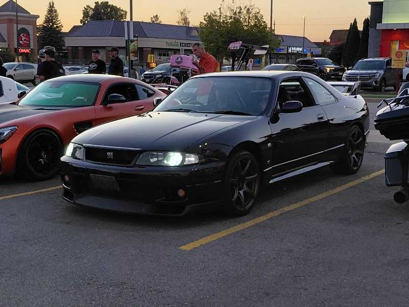 Nissan Skyline GT-R (1999) spotted in Hamilton, Canada