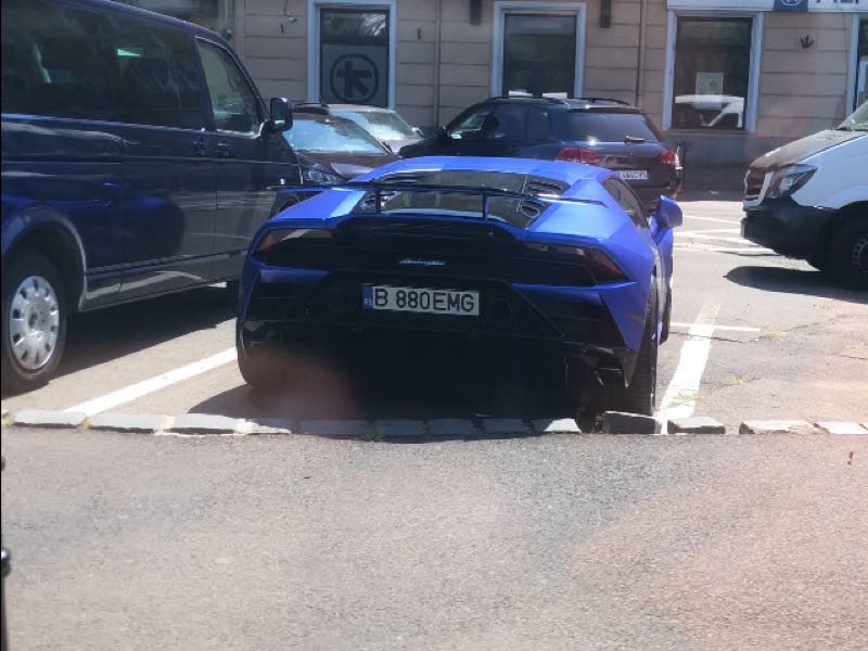 Lamborghini Huracán spotted in Braşov