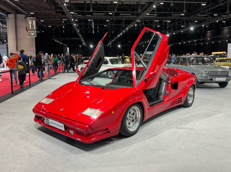 Lamborghini Countach (1980) spotted in Geneva, Switzerland