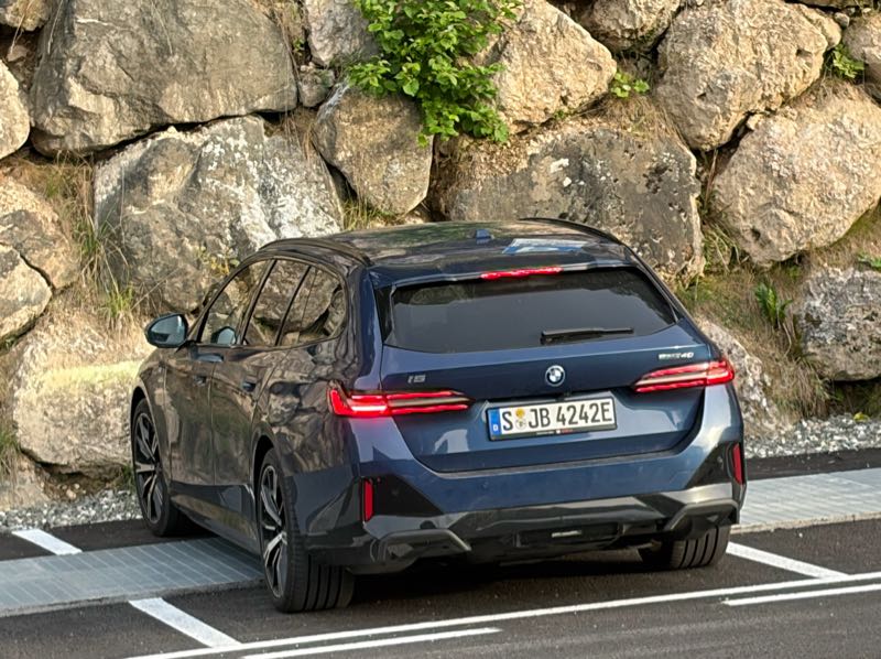 BMW i5 spotted in Bolzano