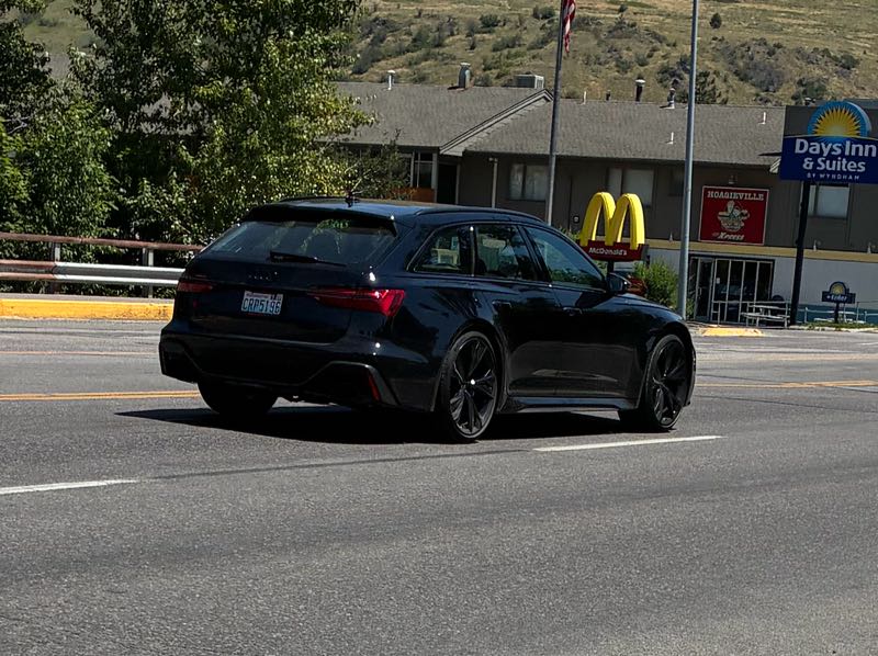 Audi RS4 Avant spotted in Sun Valley