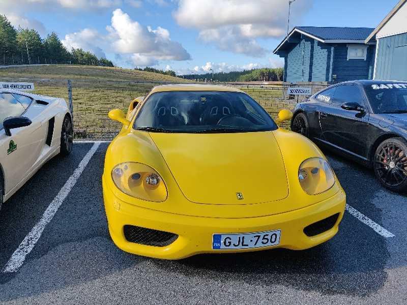 Ferrari 360 Modena spotted in Alastaro