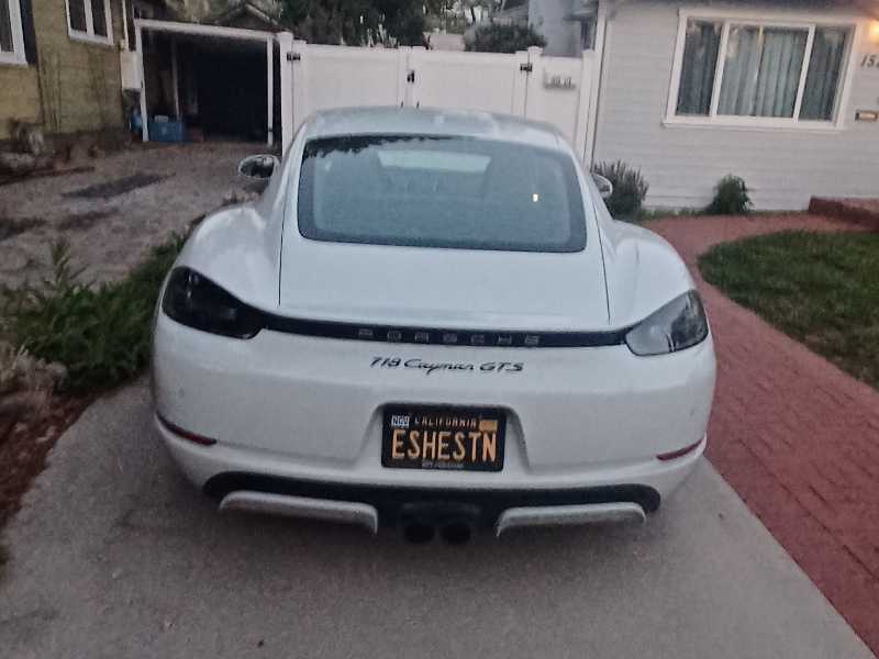Porsche 718 Cayman GTS spotted in Pasadena