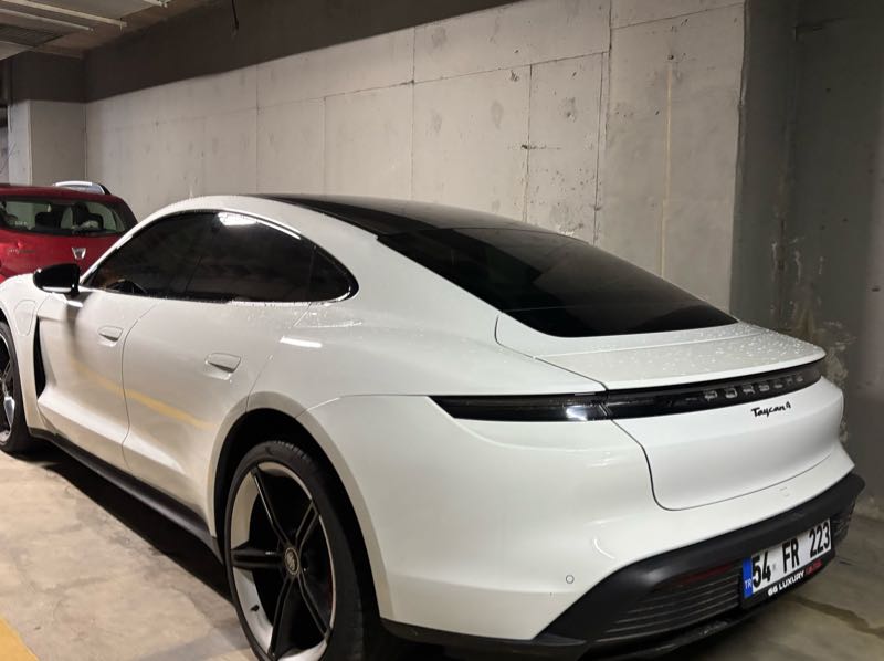 Porsche Taycan 4S spotted in Adapazarı