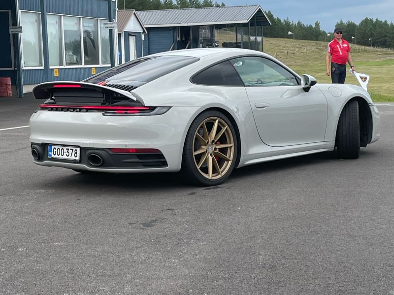Porsche 911 spotted in Alastaro