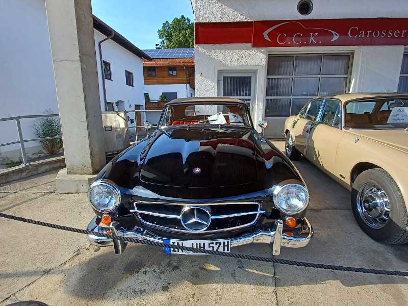 Mercedes-Benz 190 SL spotted in Rosenheim