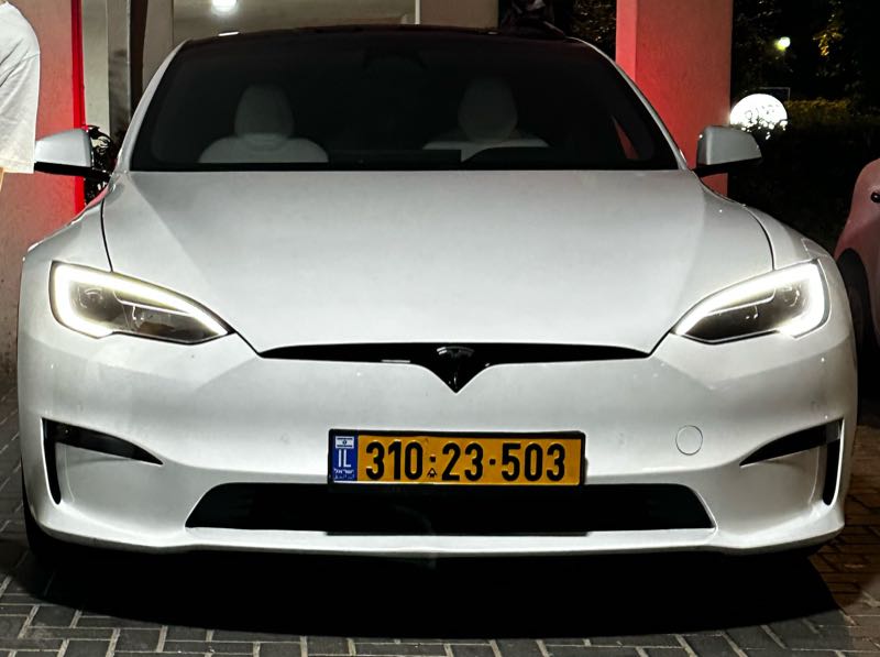 Tesla Model S spotted in Netanya