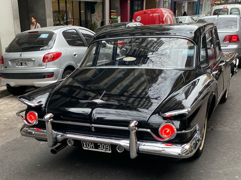 Packard Clipper spotted in Buenos Aires