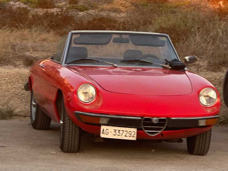 Alfa Romeo Spider spotted in Agrigento