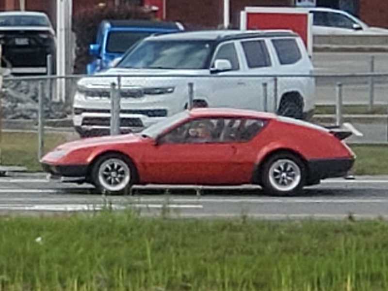 Lotus Esprit spotted in Repentigny