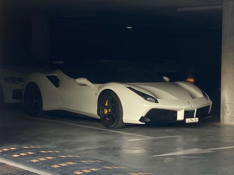Ferrari 488 GTB spotted in Šibenik