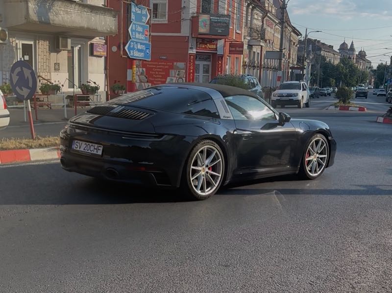 Porsche 911 Targa 4 spotted in Mediaş