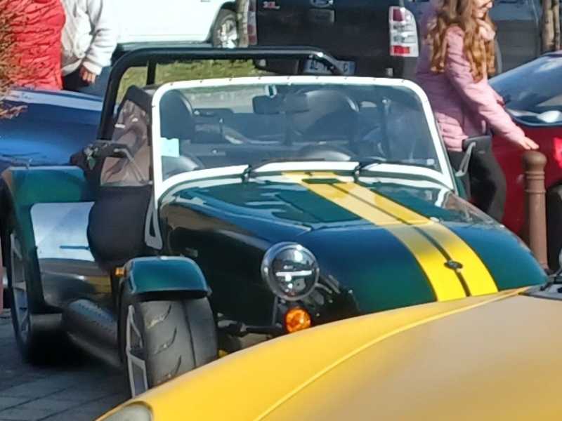 Caterham Seven spotted in Noyon