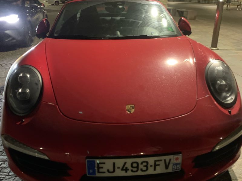 Porsche 911 Carrera spotted in Grosseto