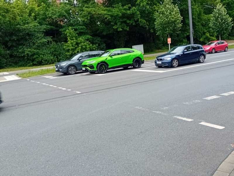 Lamborghini Urus (2023) spotted in Braunschweig, Germany