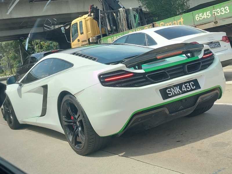 McLaren 650S (2014) spotted in Singapore, Singapore