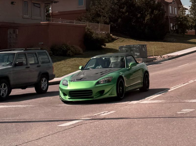 Honda S2000 spotted in Howard