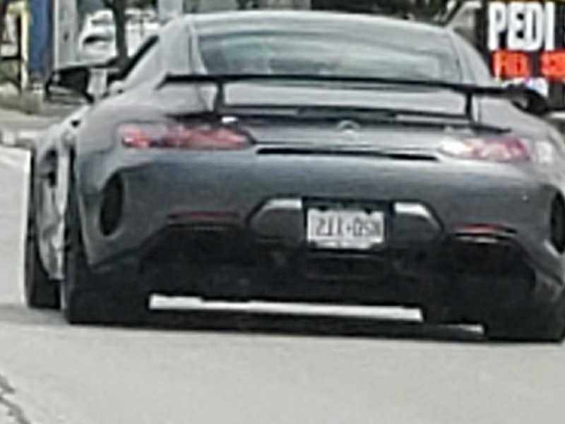 Mercedes-Benz SLS AMG spotted in Windsor