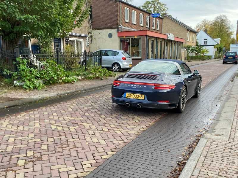 Porsche 911 spotted in Helmond