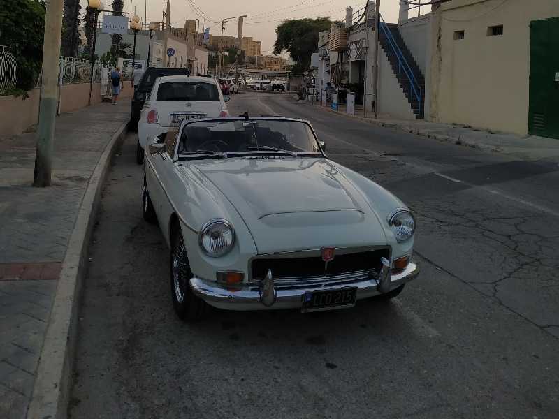 MG MGB spotted in Attard