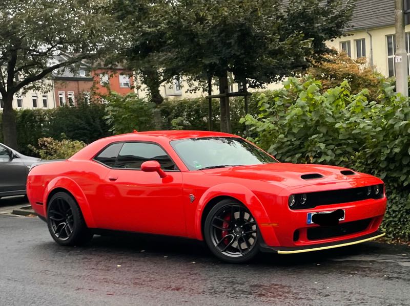 Dodge Challenger Hellcat (2020) spotted in Aachen, Germany