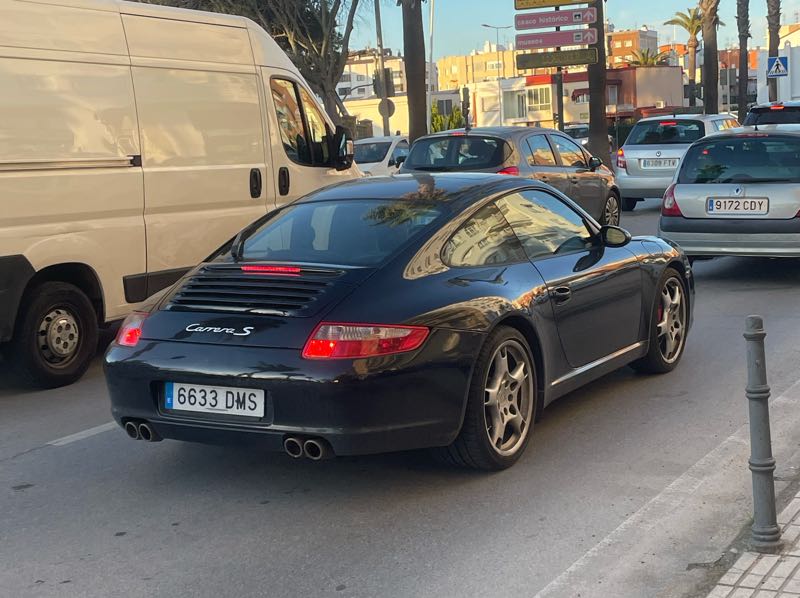 Porsche 911 Carrera S (2005) spotted in Badajoz, Spain