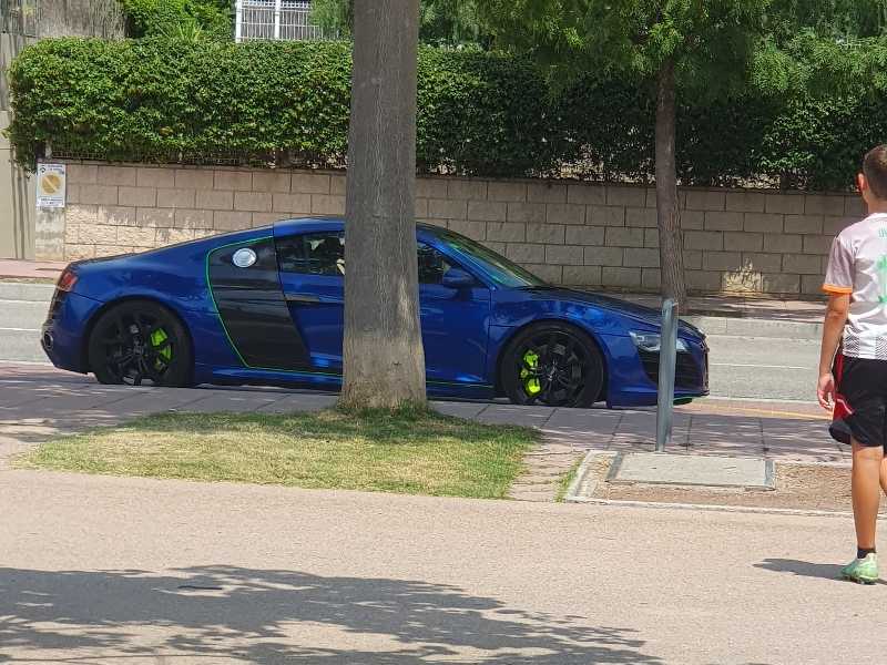 Audi R8 spotted in Vilanova i la Geltrú