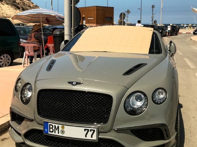 Bentley Continental GT spotted in Al Hoceïma