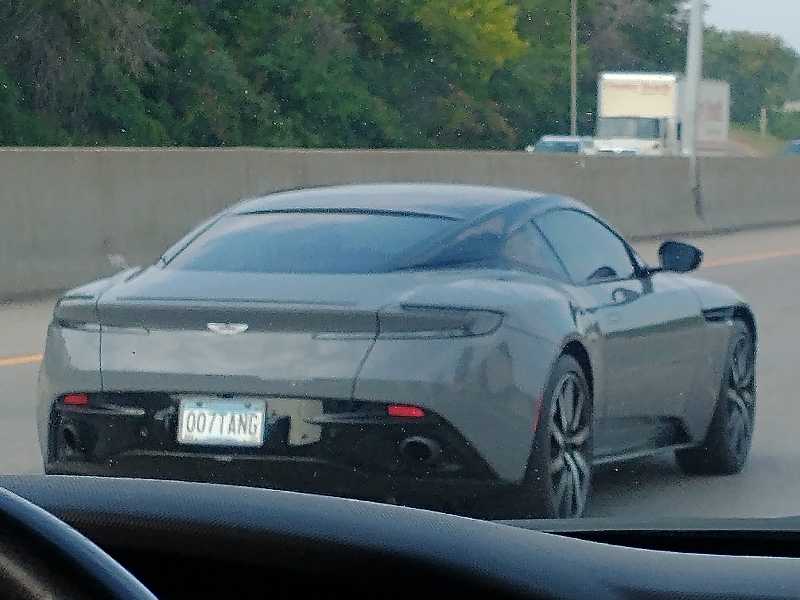 Aston Martin DB11 (2017) spotted in Minneapolis, United States