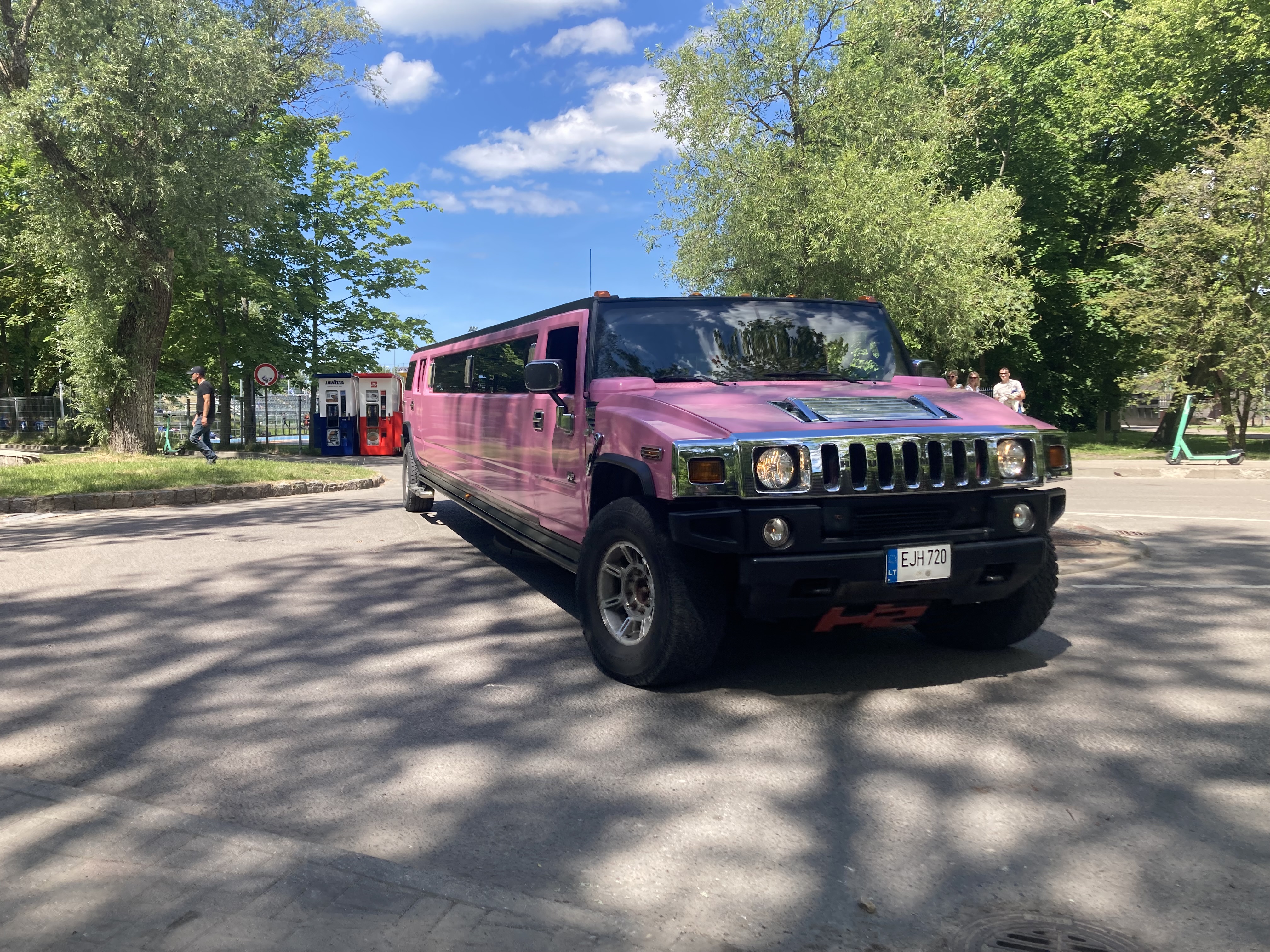 Hummer H2 Limousine spotted in Liepāja