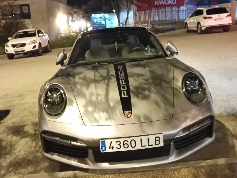 Porsche 911 spotted in Las Rozas de Madrid