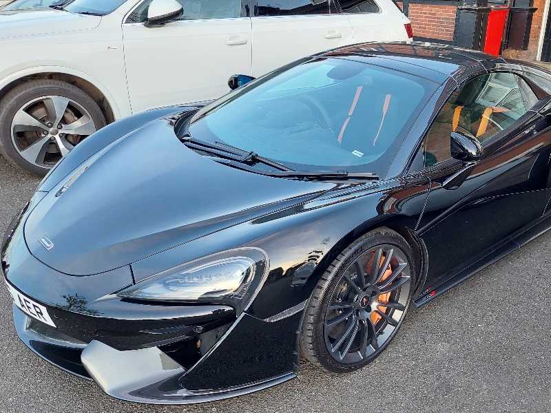 McLaren 570S spotted in High Wycombe