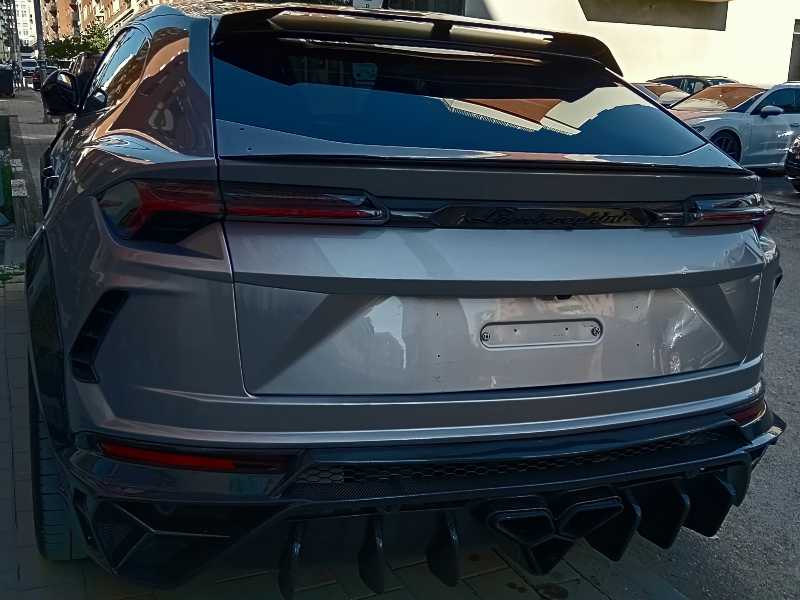 Lamborghini Urus spotted in Glogovac