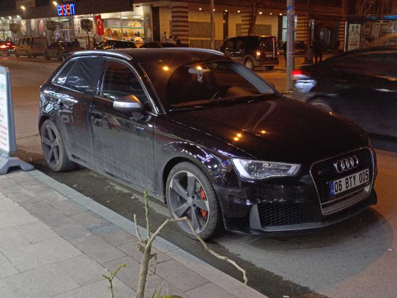 Audi RS3 (2017) spotted in Yunus Emre, Turkey
